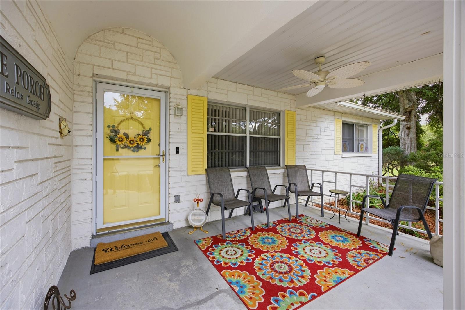 ON TOP OF THE WORLD - Residential