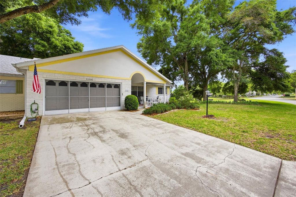 Photo of 9335 SW 85th Terrace #E, Ocala, FL 34481 (MLS # OM723290)