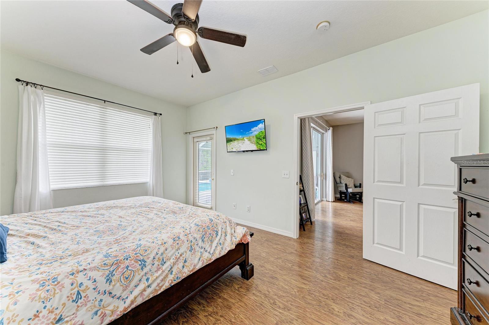 THE OAKS AT WOODLAND PARK PH 1 - Residential