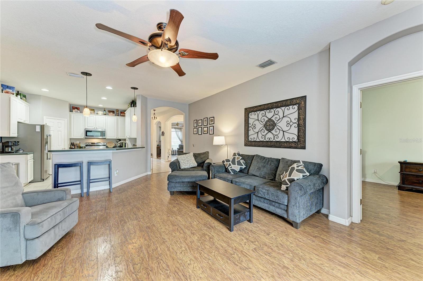 THE OAKS AT WOODLAND PARK PH 1 - Residential