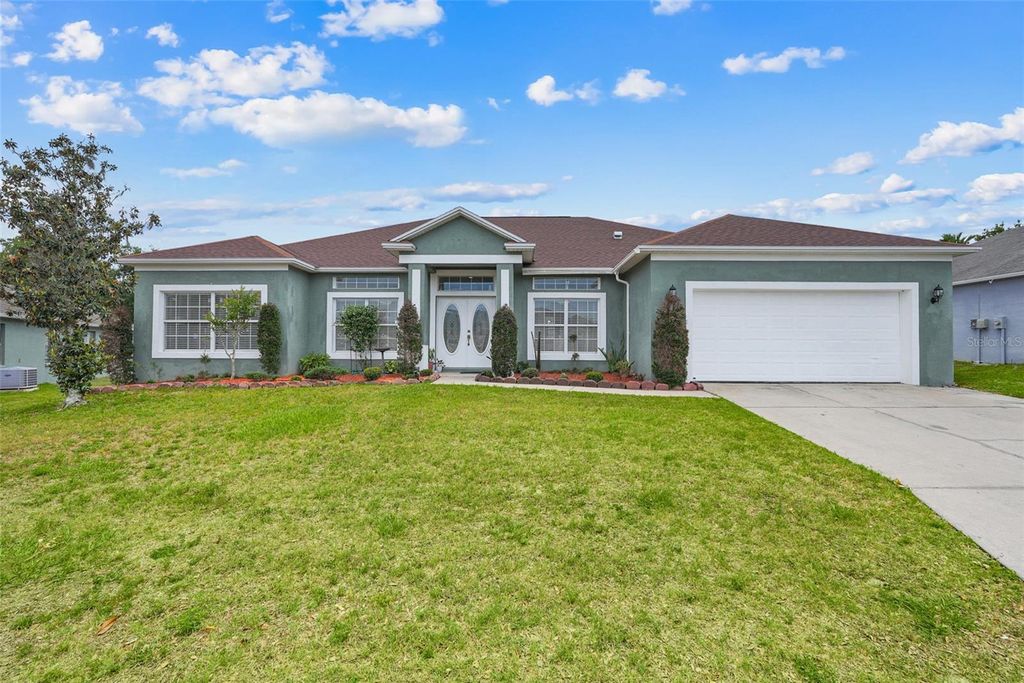 Photo of 2735 Berkford Circle, Lakeland, FL 33810 (MLS # O6405027)