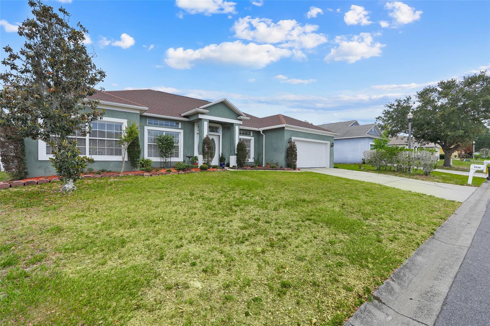 2735 BERKFORD CIRCLE