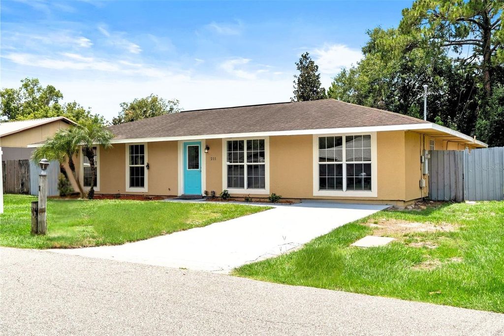 Photo of 211 Valencia Road, Debary, FL 32713 (MLS # O6353625)