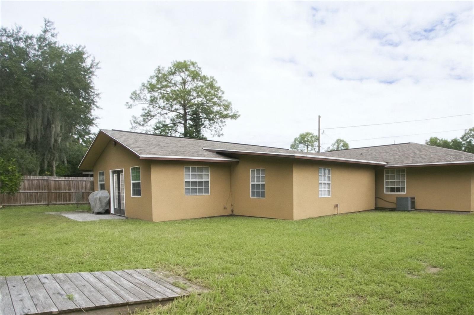 PLANTATION ESTATES UNIT 09 - Residential