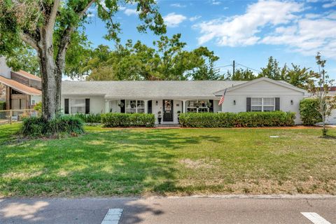 Photo of 709 S Himes Avenue, Tampa, FL 33609 (MLS # O6343267)