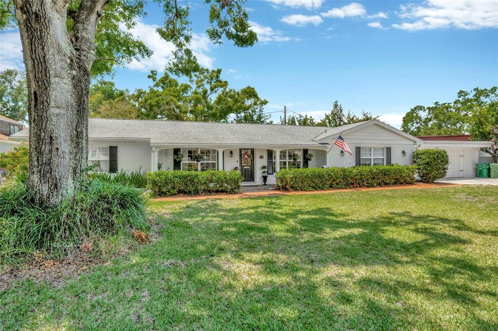Photo of 709 S Himes Avenue, Tampa, FL 33609 (MLS # O6343267)