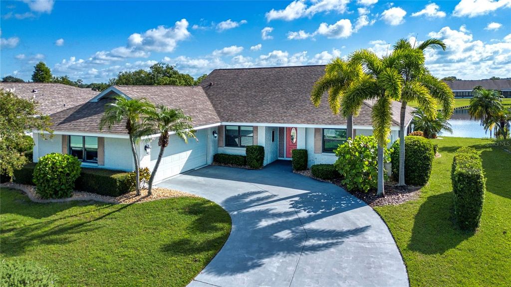 Photo of 1527 Fort Duquesna Drive, Sun City Center, FL 33573 (MLS # TB8420681)