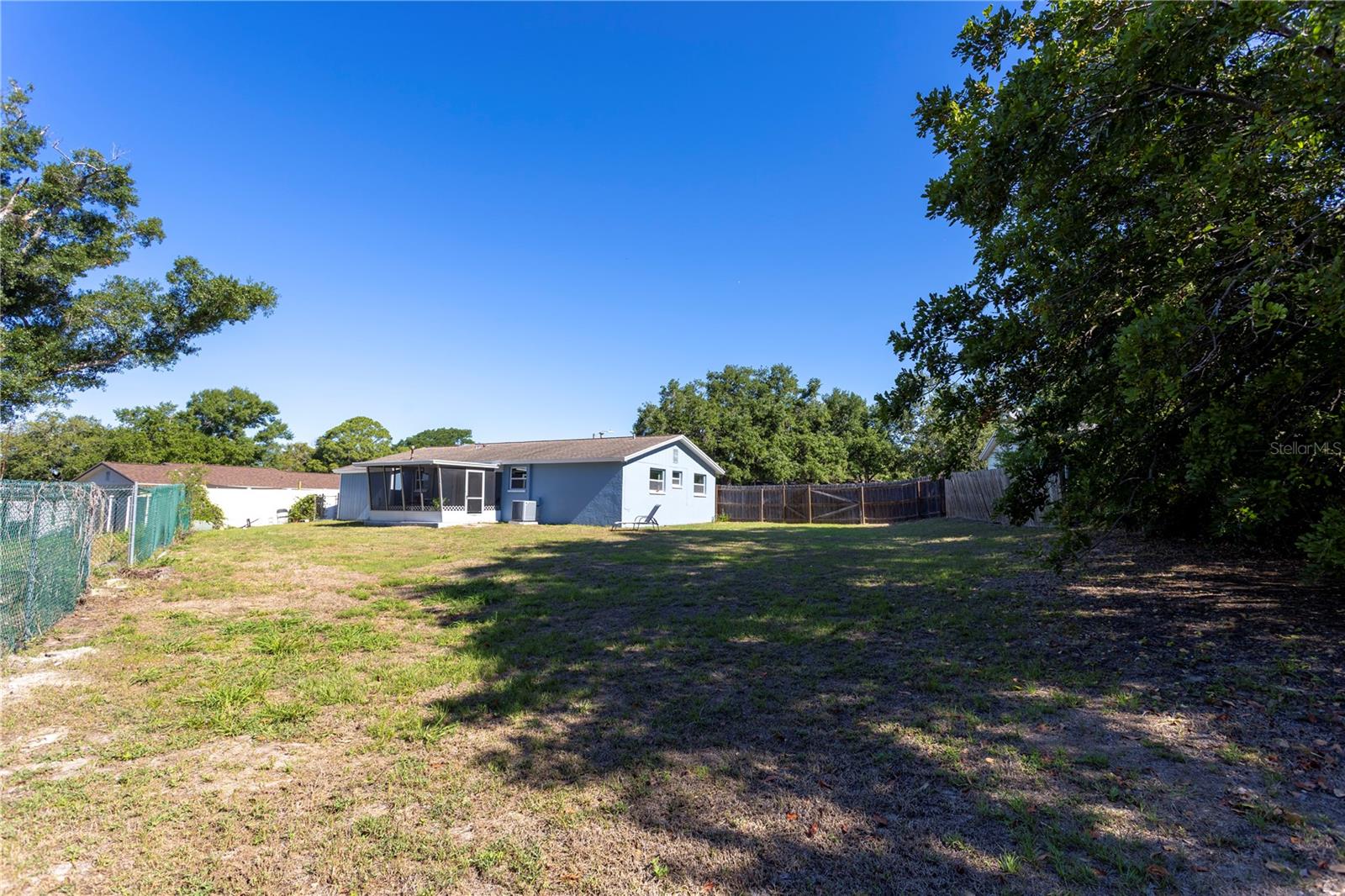 WOODVALLEY UNIT 5 - Residential