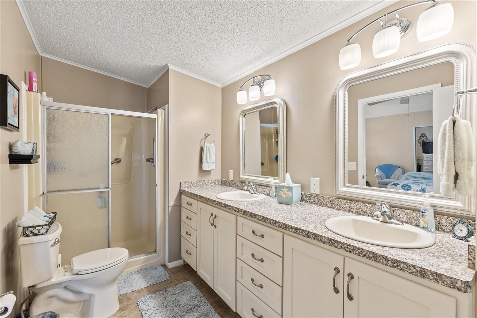 KINGS GATE CLUB MHP - Residential