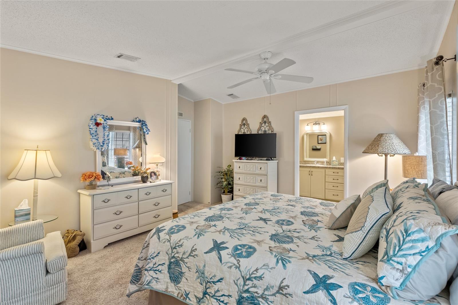 KINGS GATE CLUB MHP - Residential