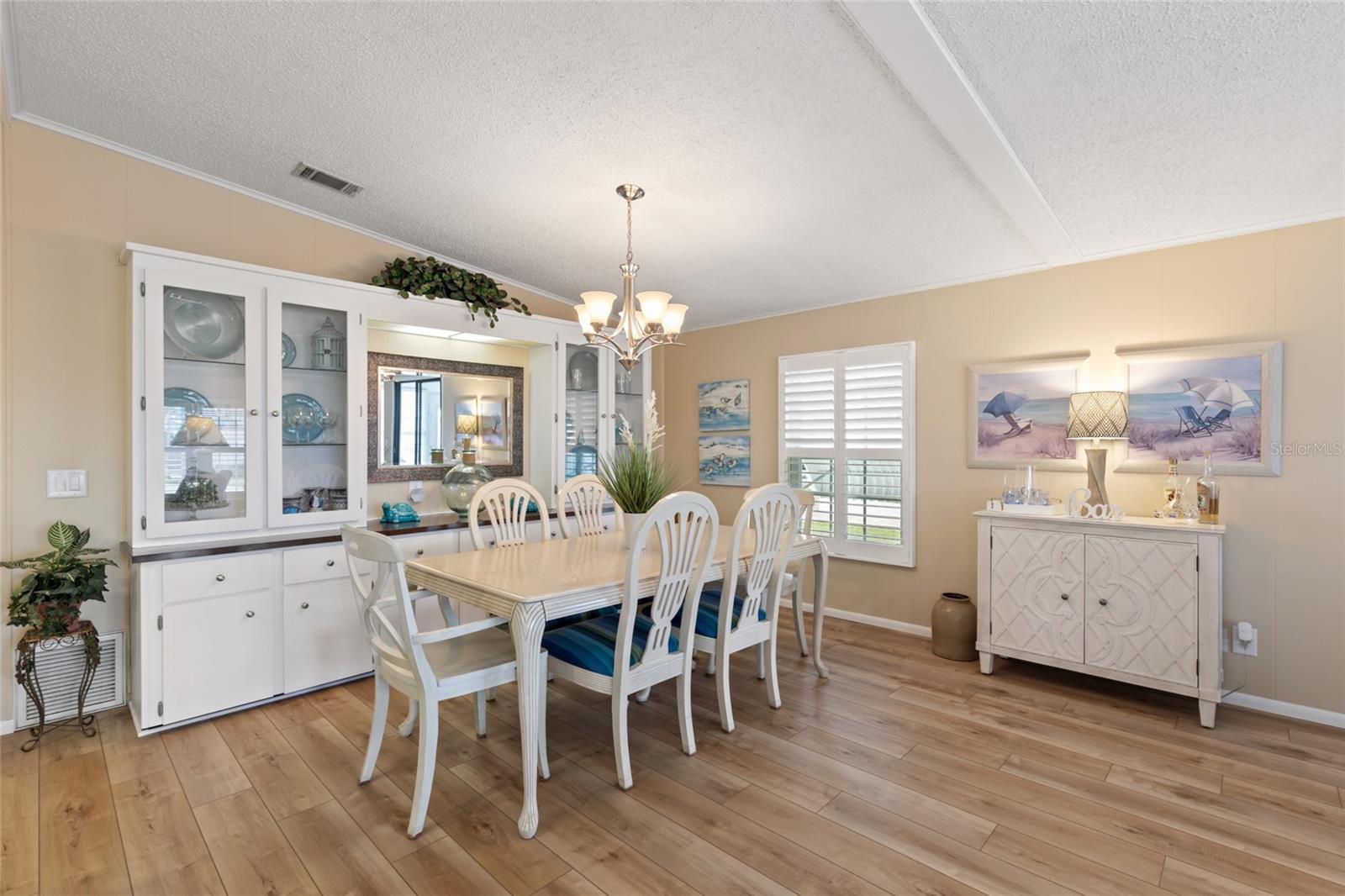 KINGS GATE CLUB MHP - Residential