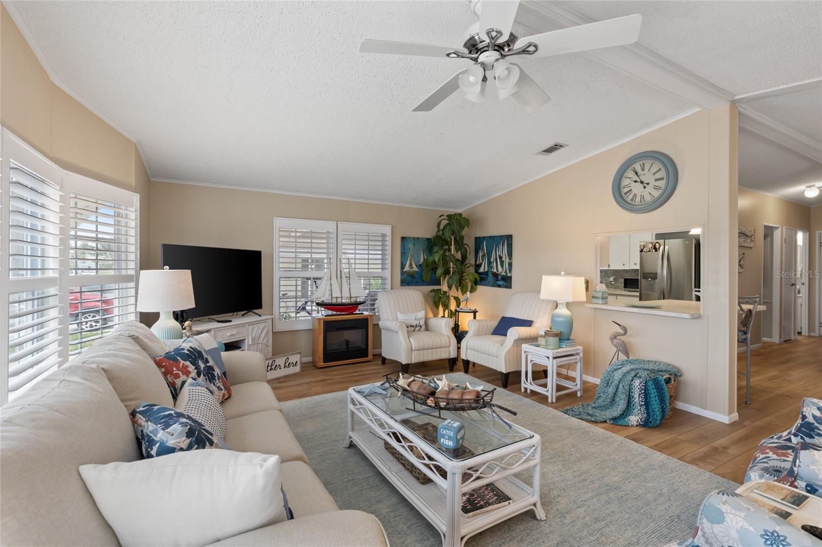 KINGS GATE CLUB MHP - Residential