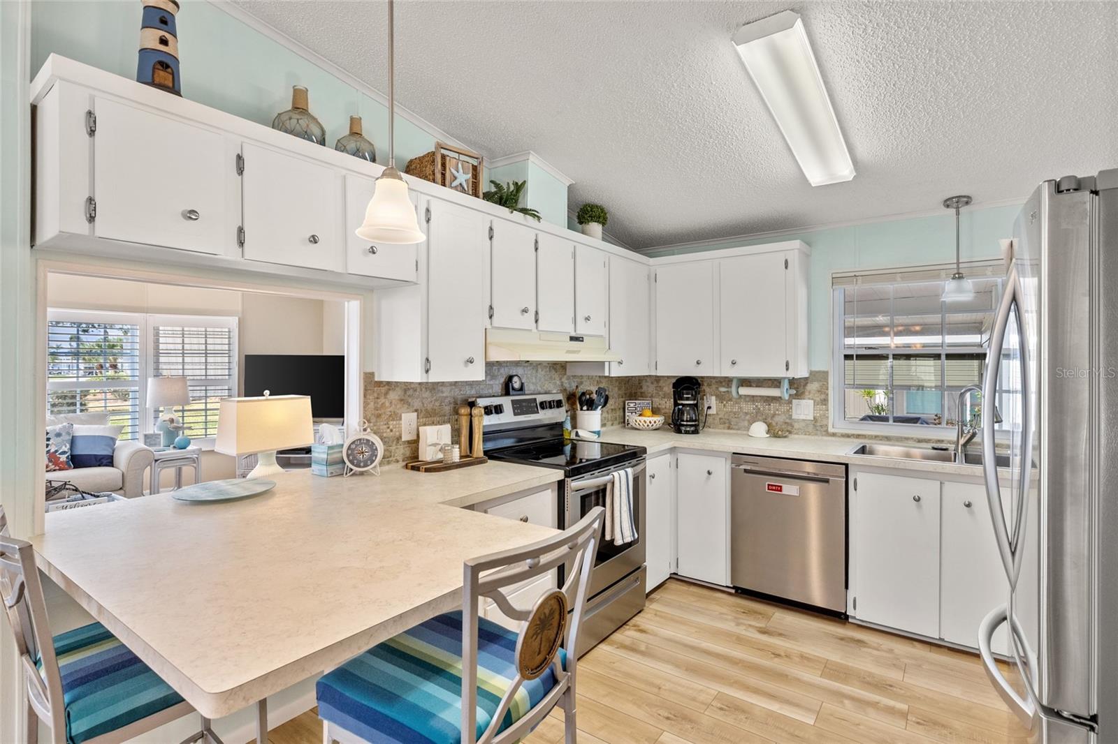 KINGS GATE CLUB MHP - Residential