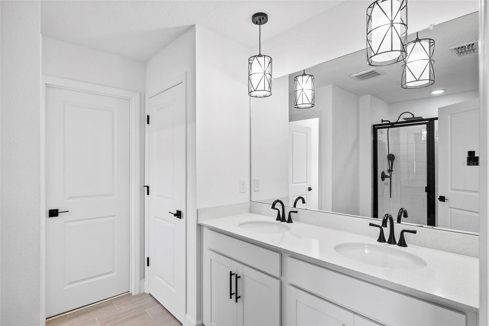 WATERSET WOLF CRK PH G1 & 30TH - Residential