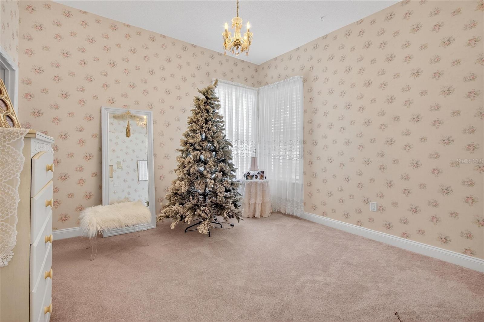 ASHTON OAKS - Residential