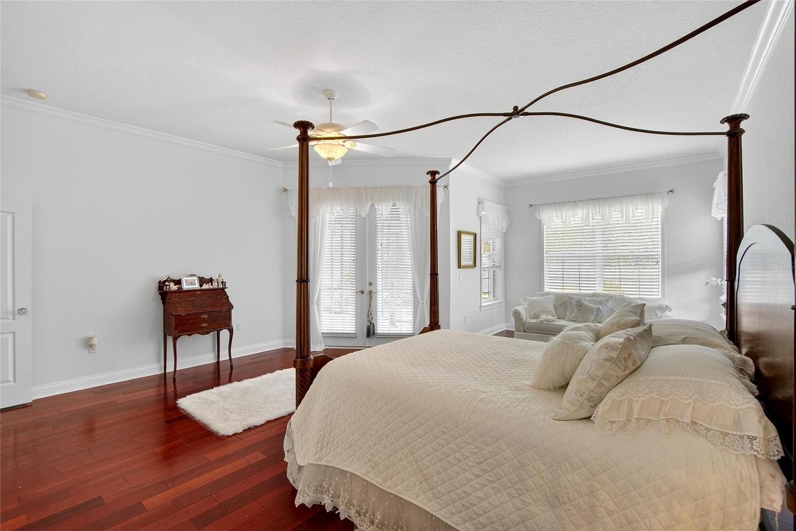 ASHTON OAKS - Residential