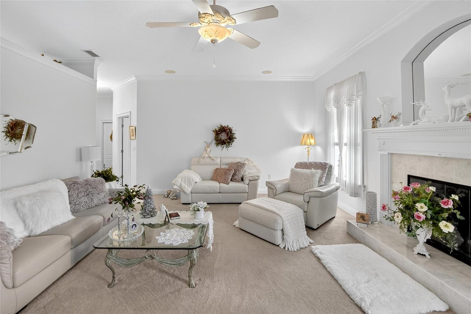 ASHTON OAKS - Residential