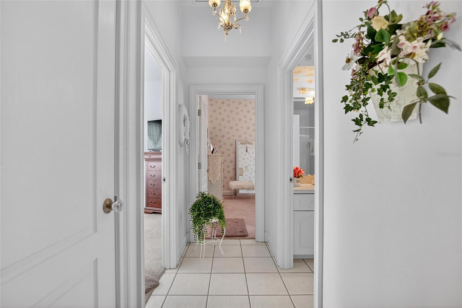 ASHTON OAKS - Residential