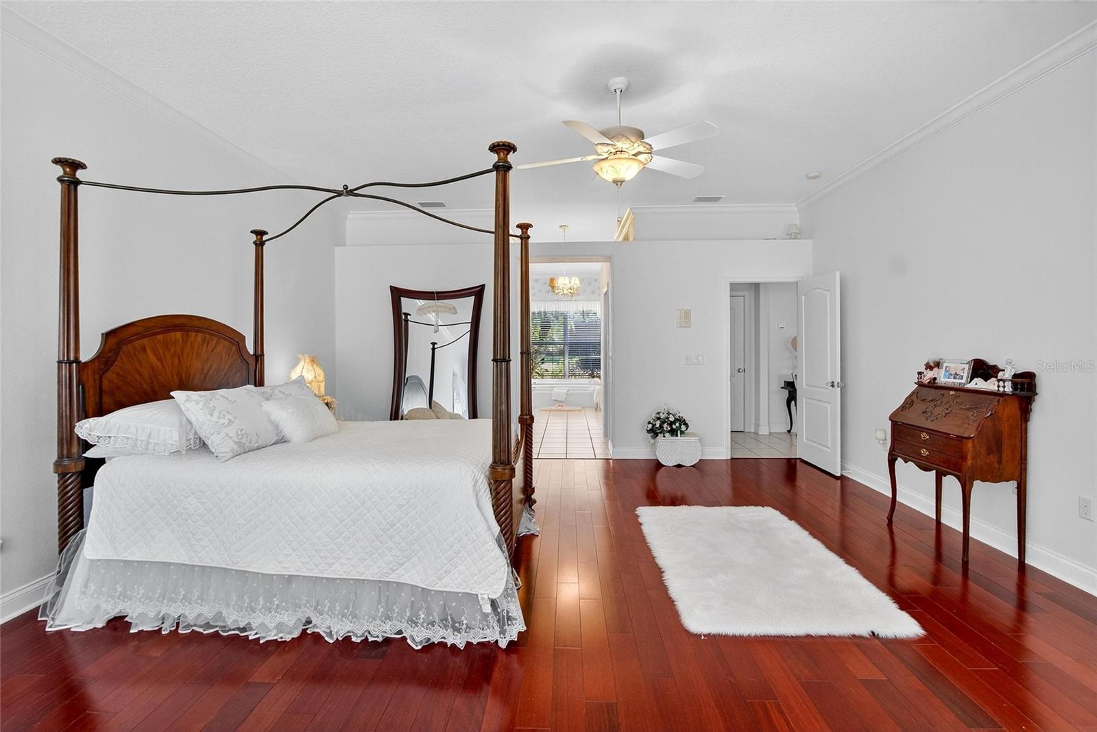 ASHTON OAKS - Residential