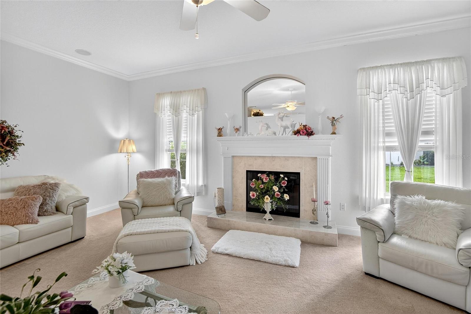 ASHTON OAKS - Residential