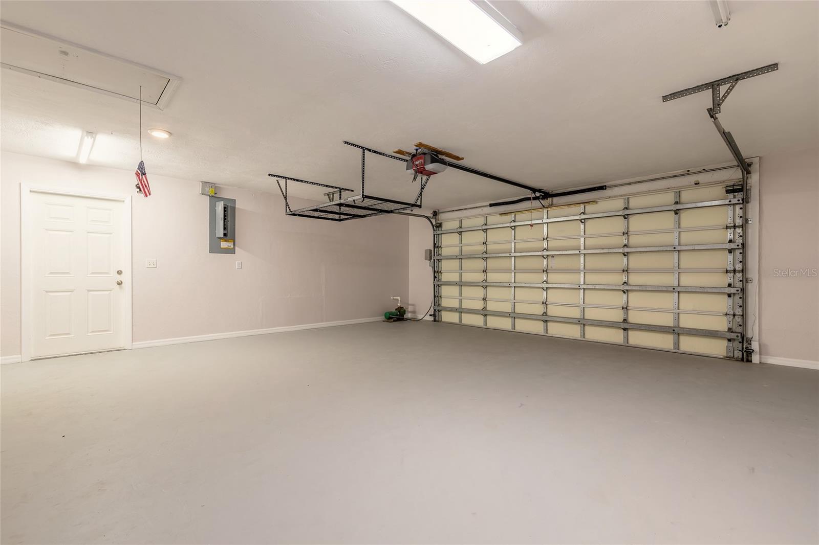 TREETOP SUB - Residential