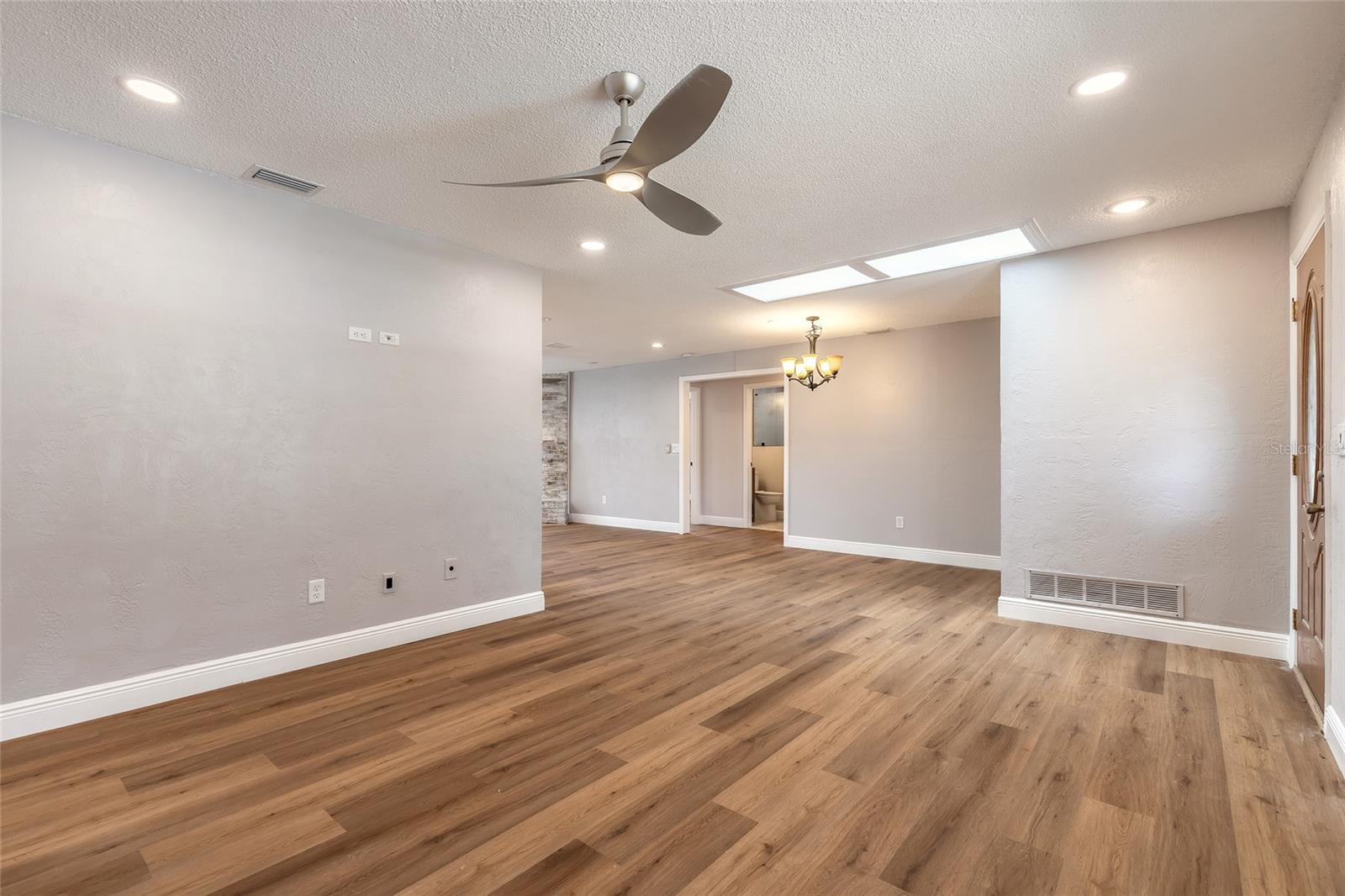 TREETOP SUB - Residential