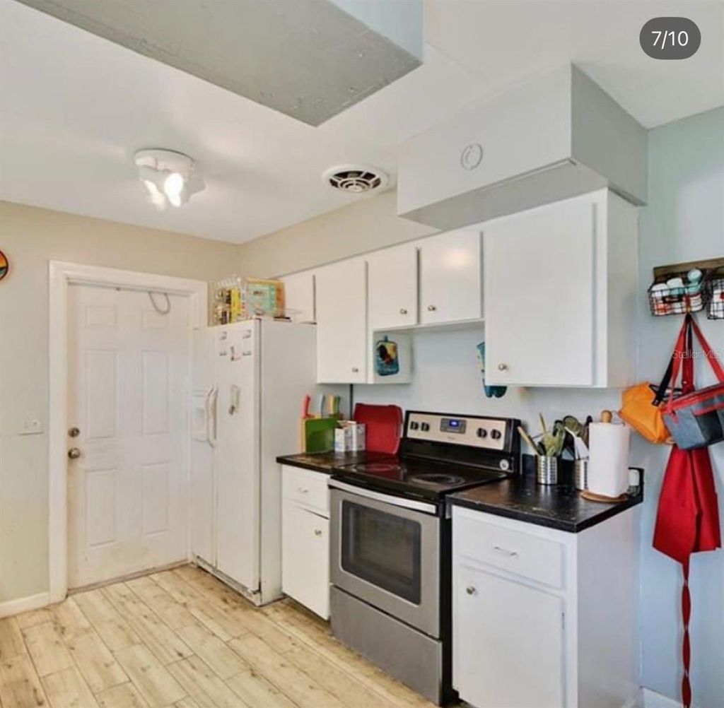 Photo of 5920 Riviera Drive, Orlando, FL 32808 (MLS # O6365342)