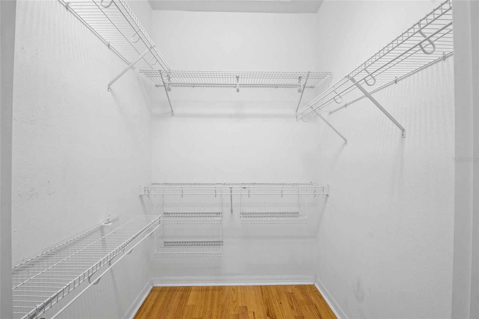 LEESBURG ARLINGTON RIDGE PH 1-B - Residential