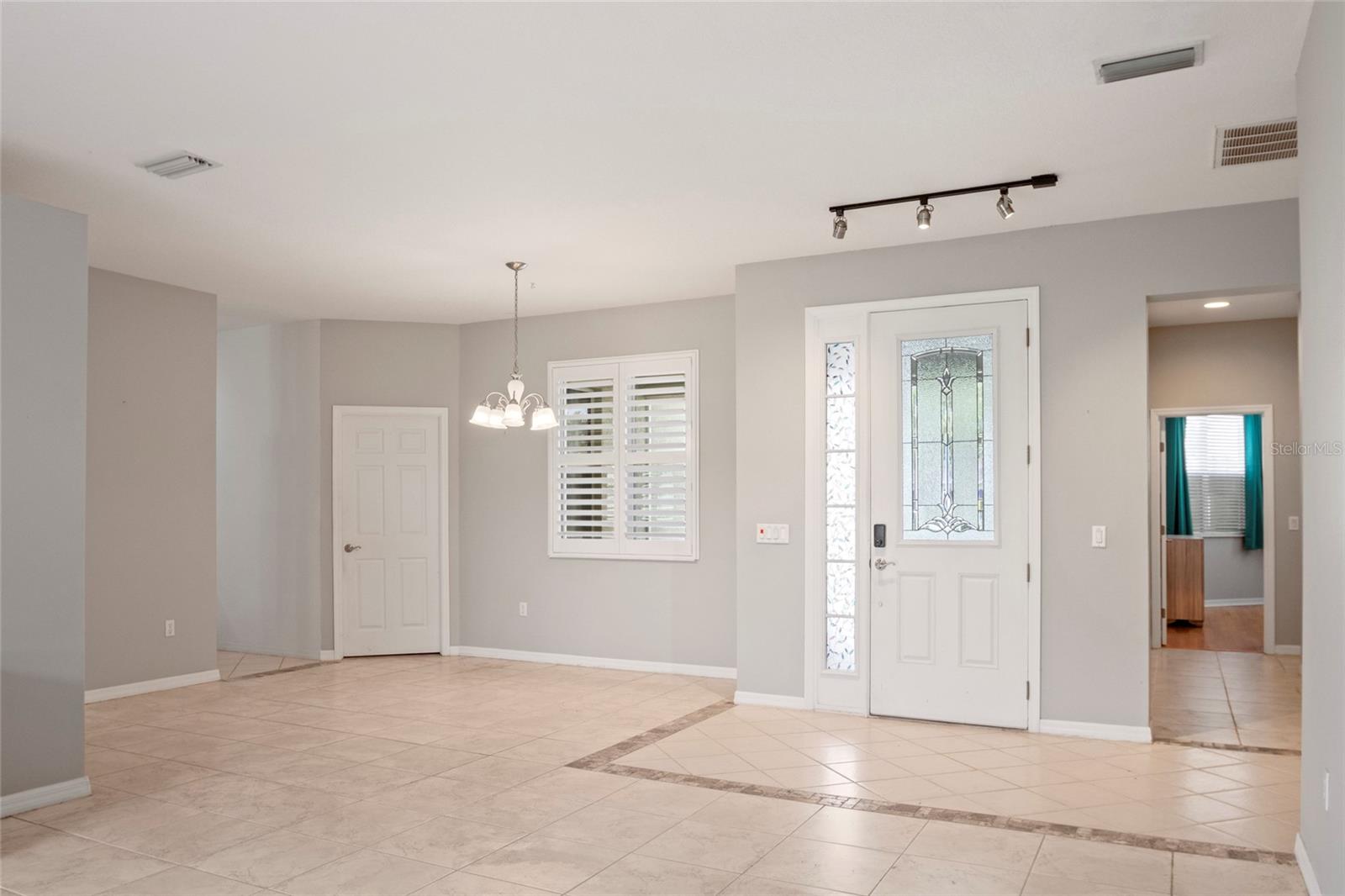 LEESBURG ARLINGTON RIDGE PH 1-B - Residential