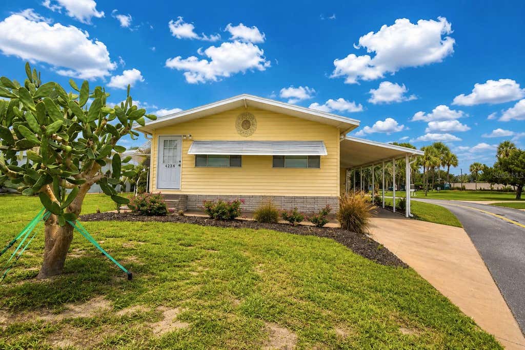 Photo of 4234 Rolling Oaks Drive, Winter Haven, FL 33880 (MLS # P4939511)
