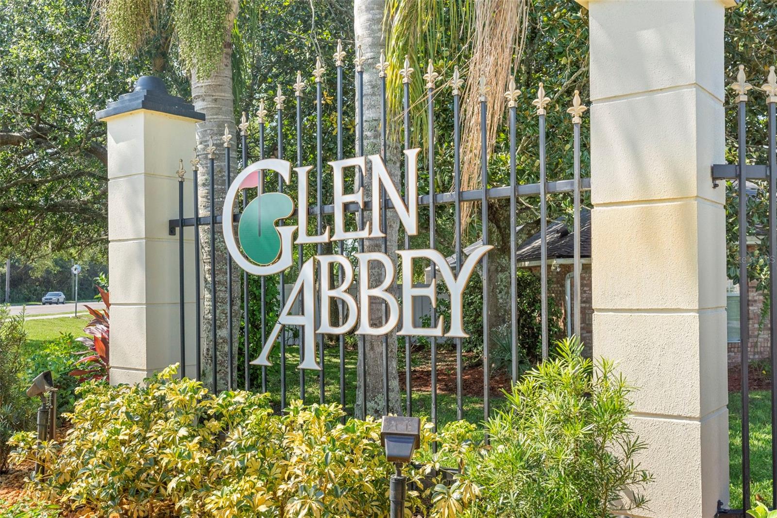 380 GLEN ABBEY LANE