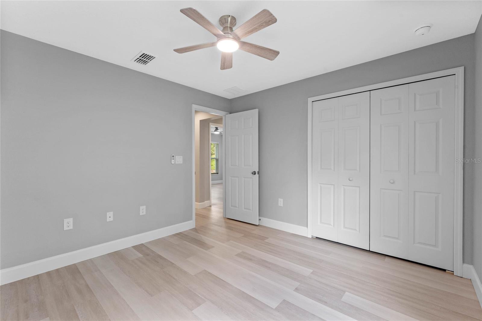 DELTONA LAKES UNIT 74 - Residential Lease