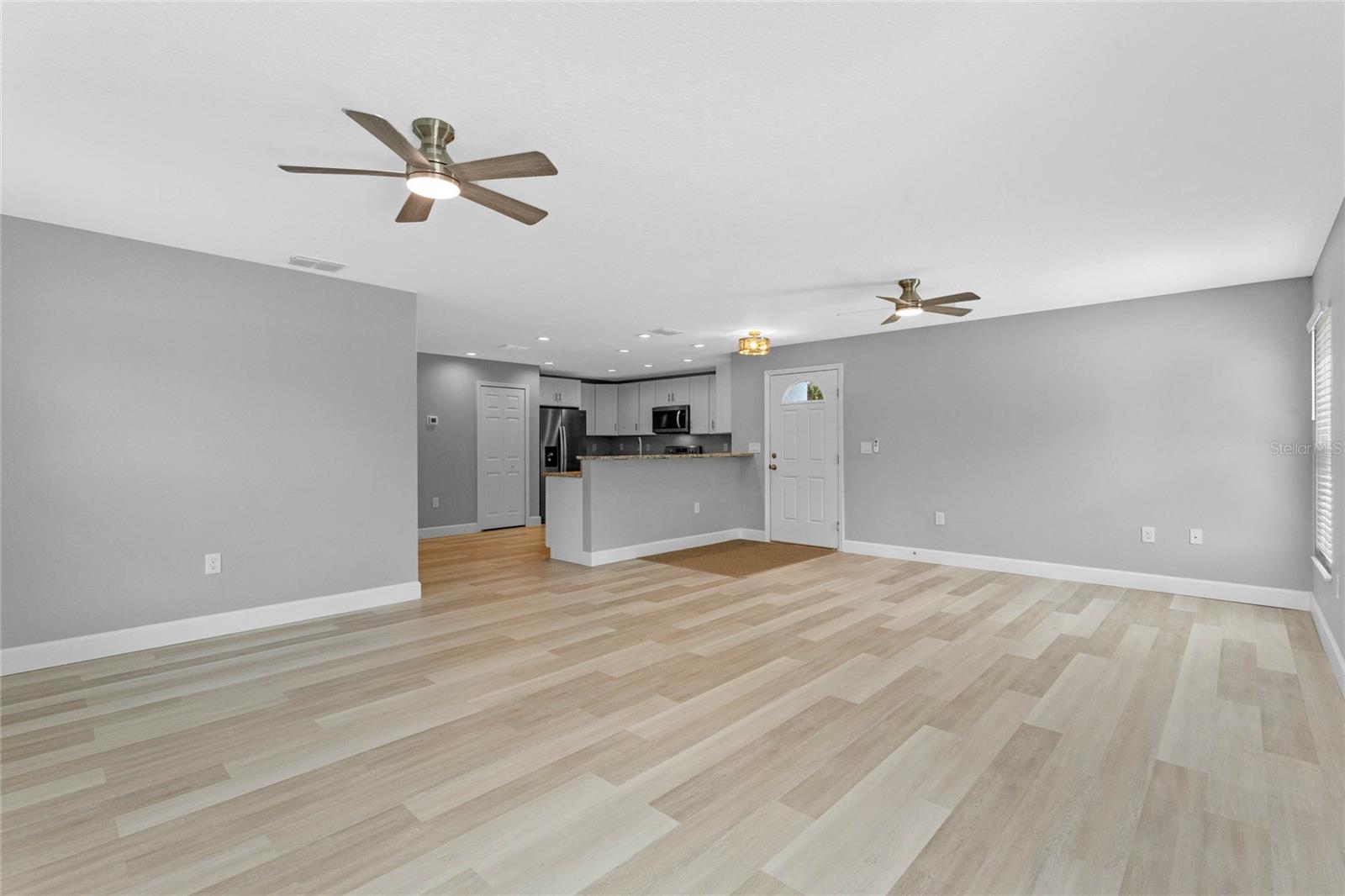 DELTONA LAKES UNIT 74 - Residential Lease