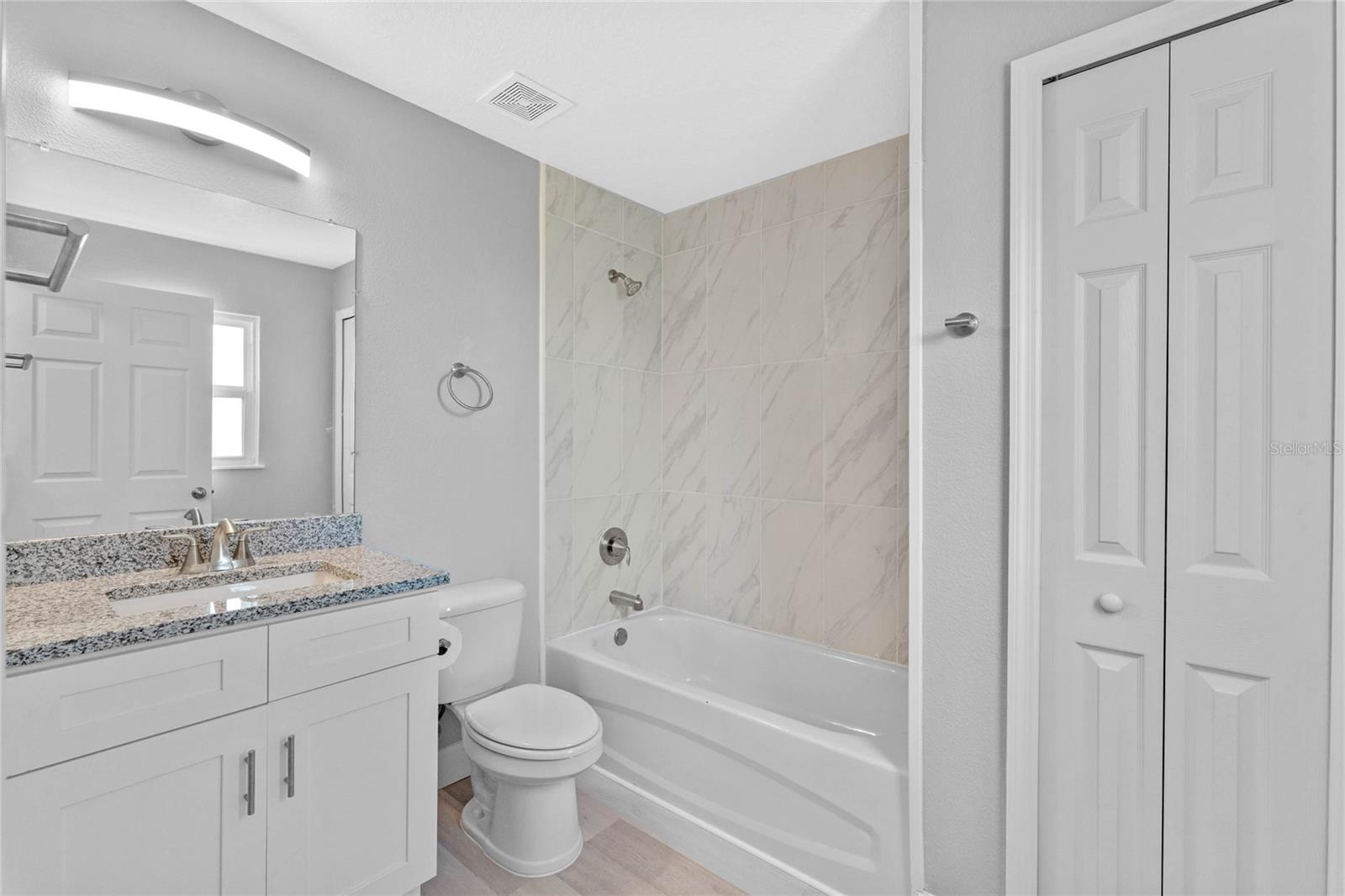 DELTONA LAKES UNIT 74 - Residential Lease