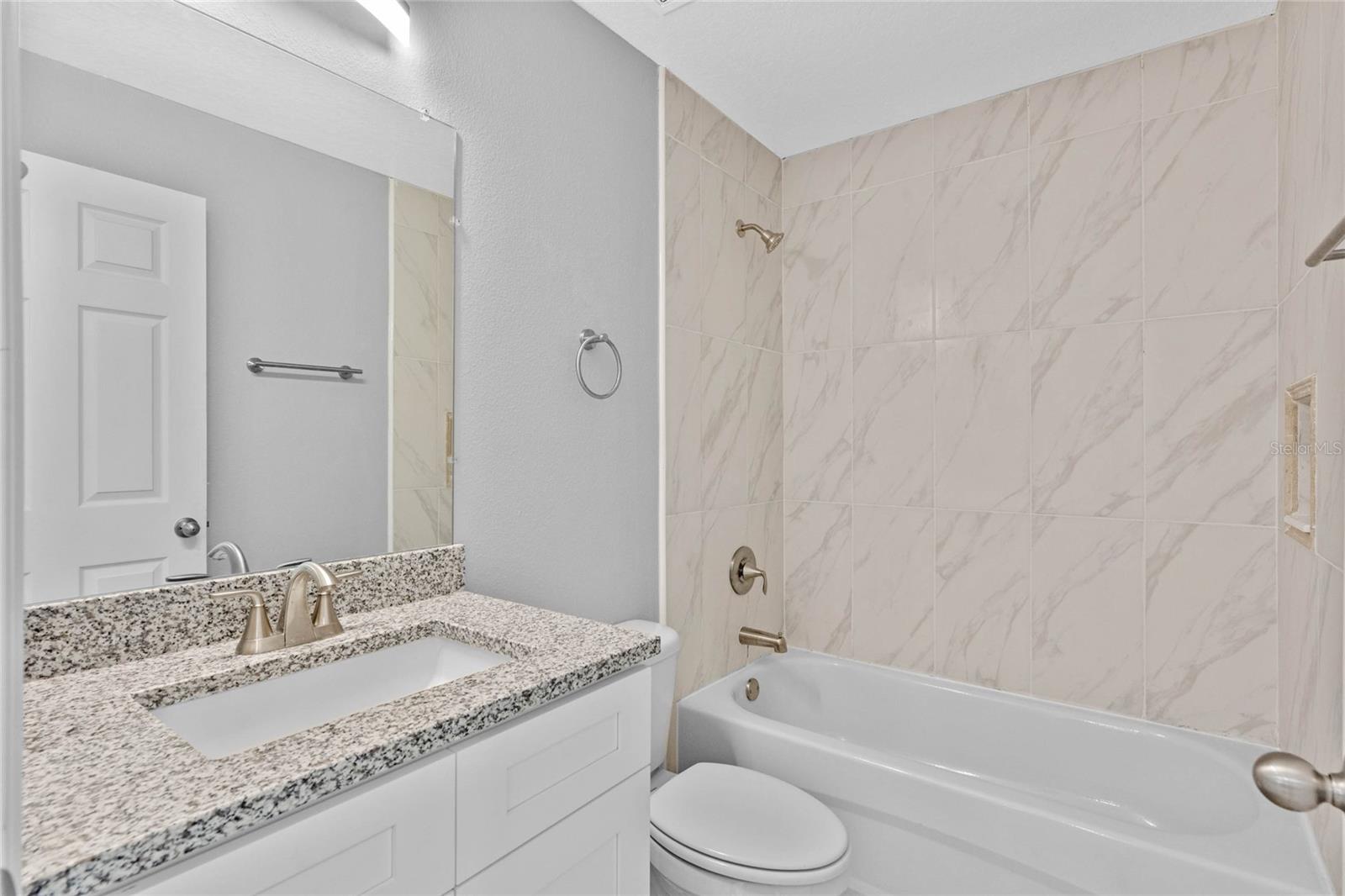 DELTONA LAKES UNIT 74 - Residential Lease