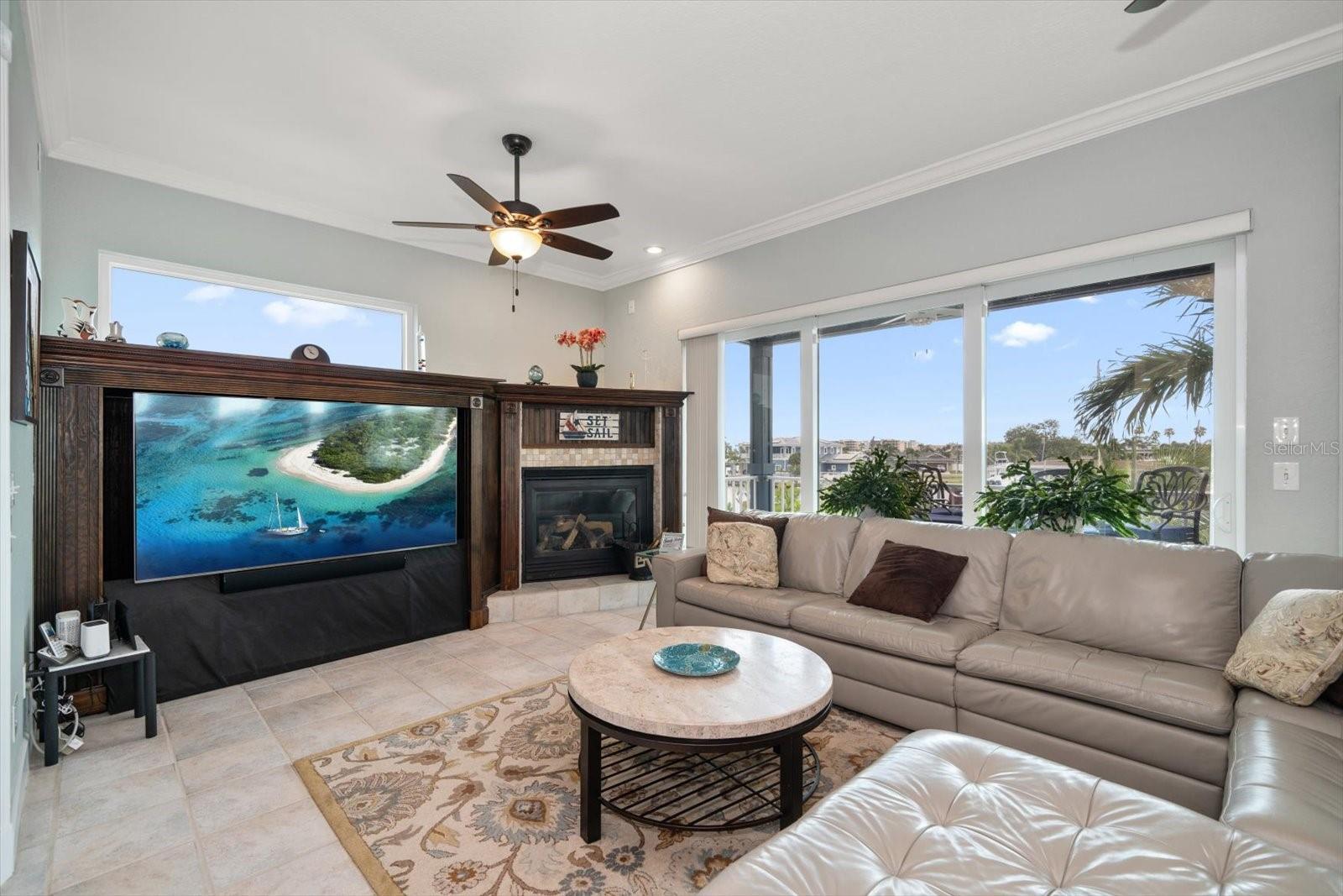 CAPRI ISLE SUB - Residential