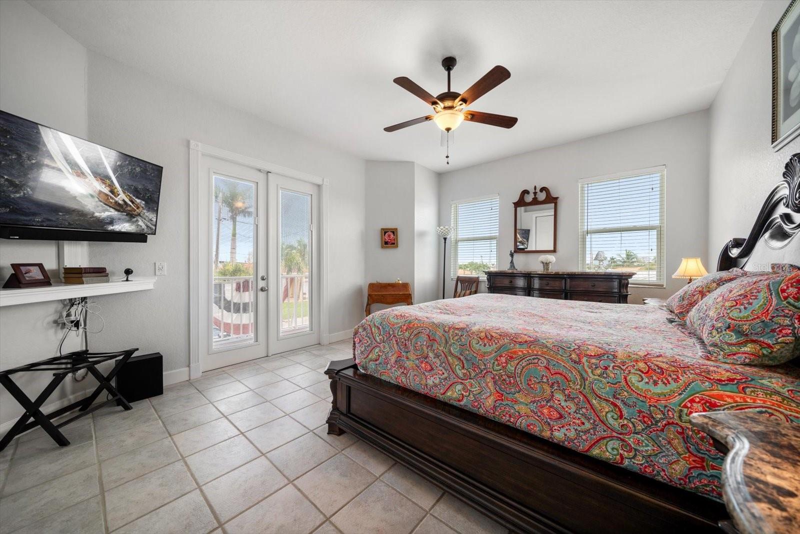 CAPRI ISLE SUB - Residential