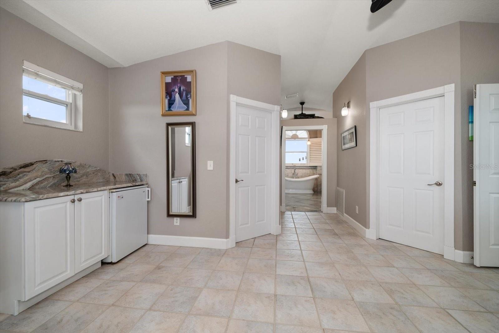 CAPRI ISLE SUB - Residential