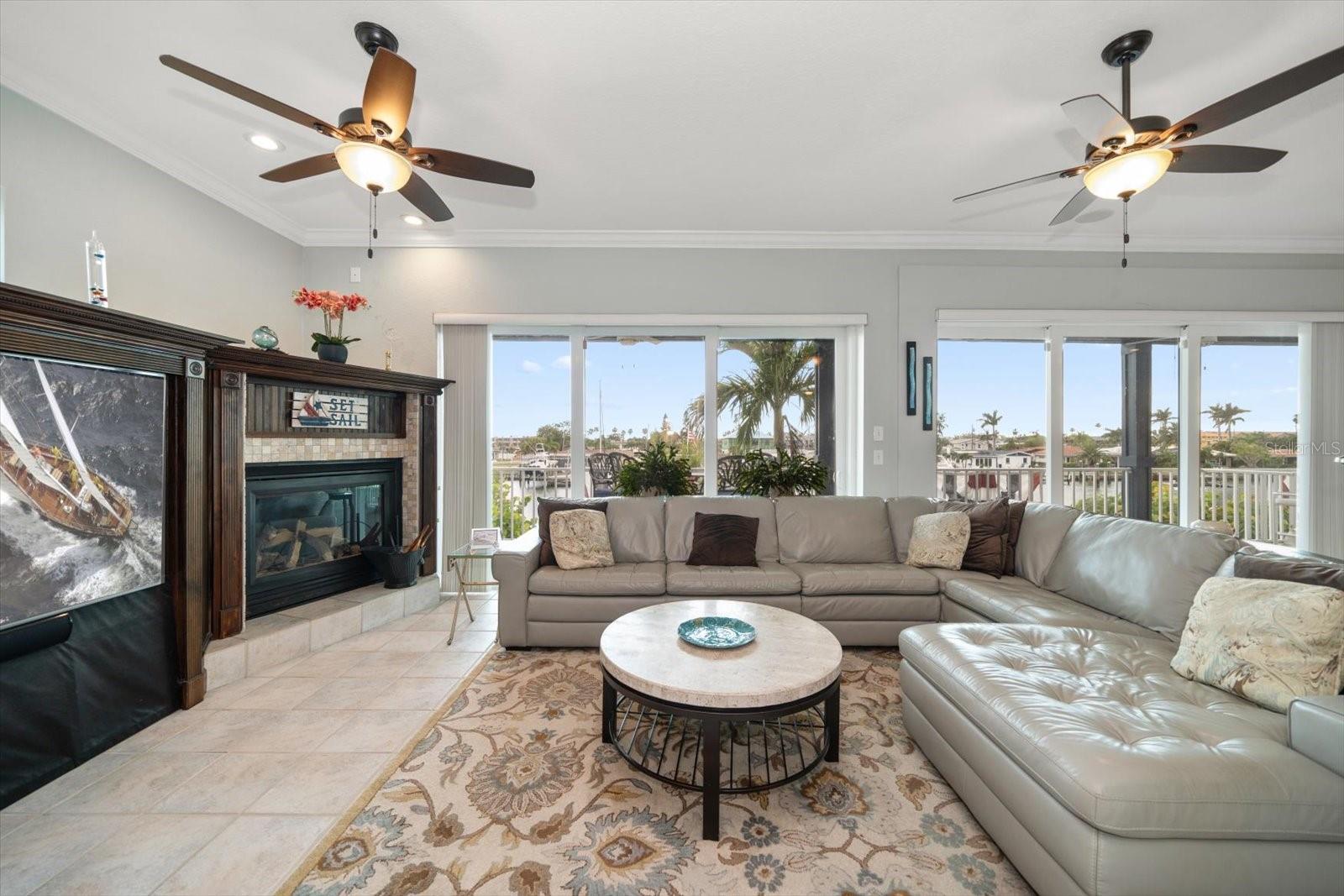 CAPRI ISLE SUB - Residential