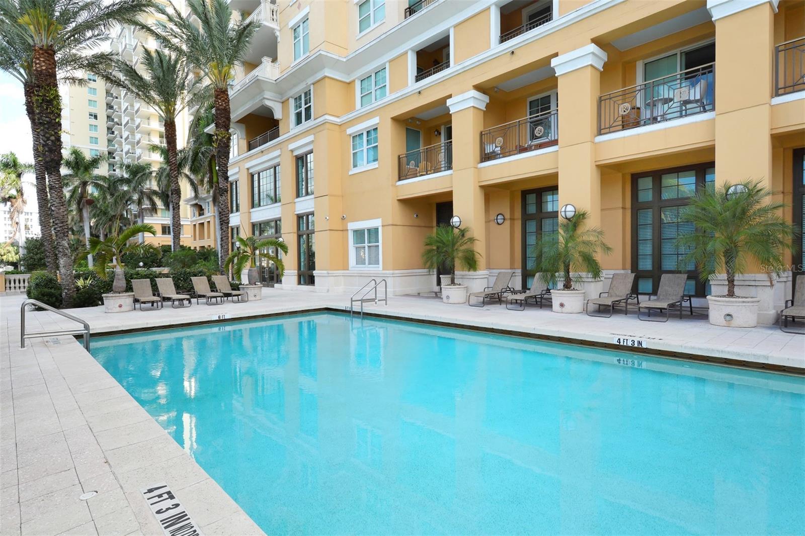 RENAISSANCE 1 - Residential Lease