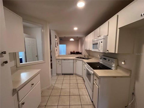 141 Dovecote Lane, Daytona Beach, FL 32114