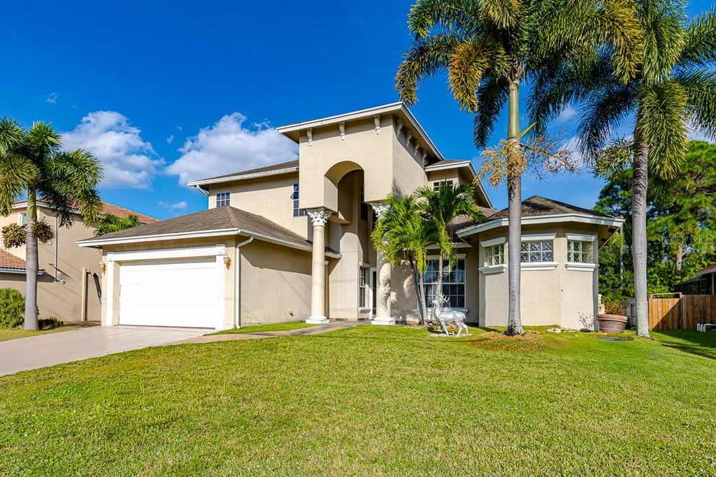 Photo of 2081 SW Bayshore Boulevard, Port Saint Lucie, FL 34984 (MLS # O6367619)