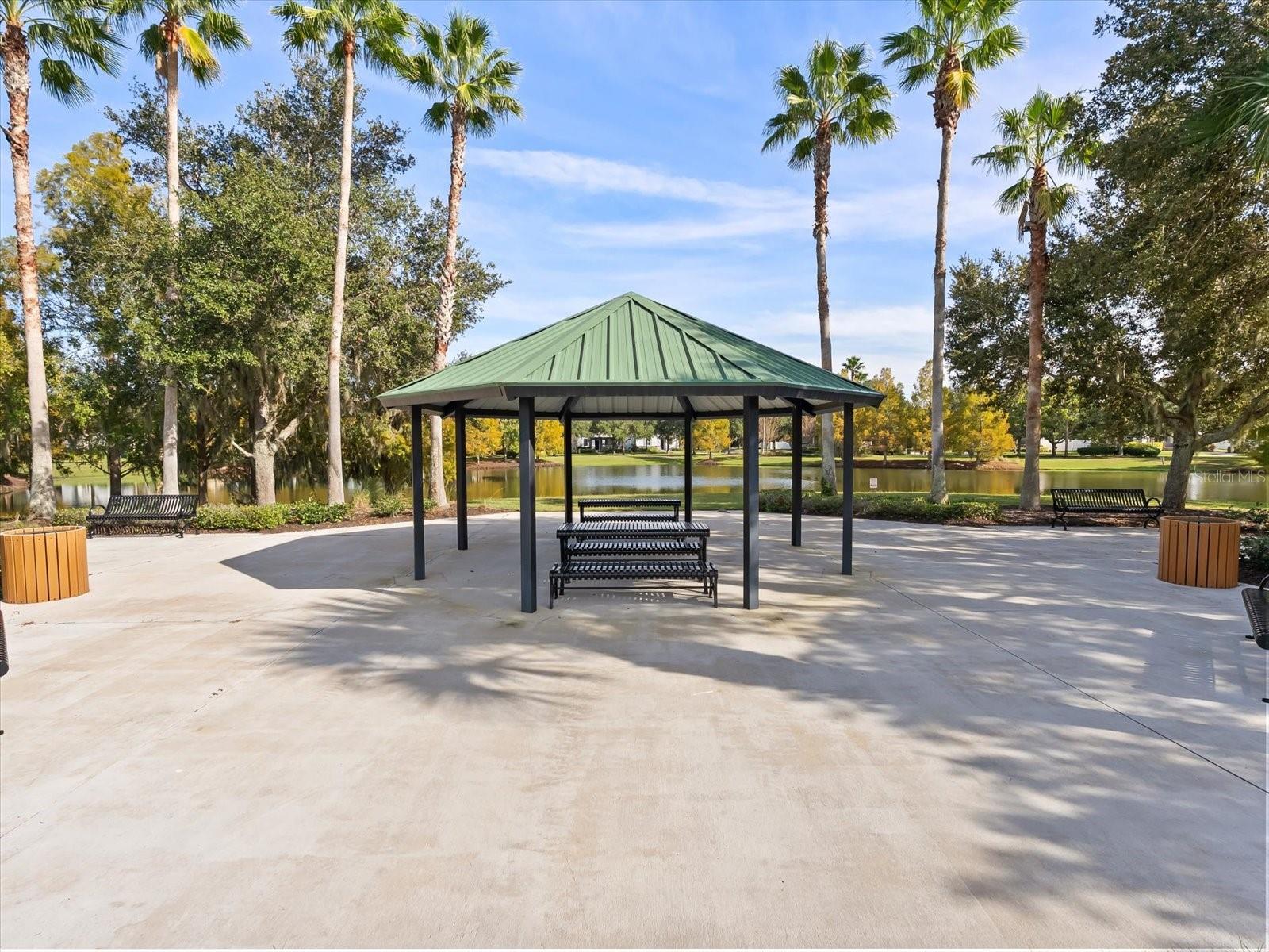 SIGNATURE LAKES PH 02 A B H I J - Residential