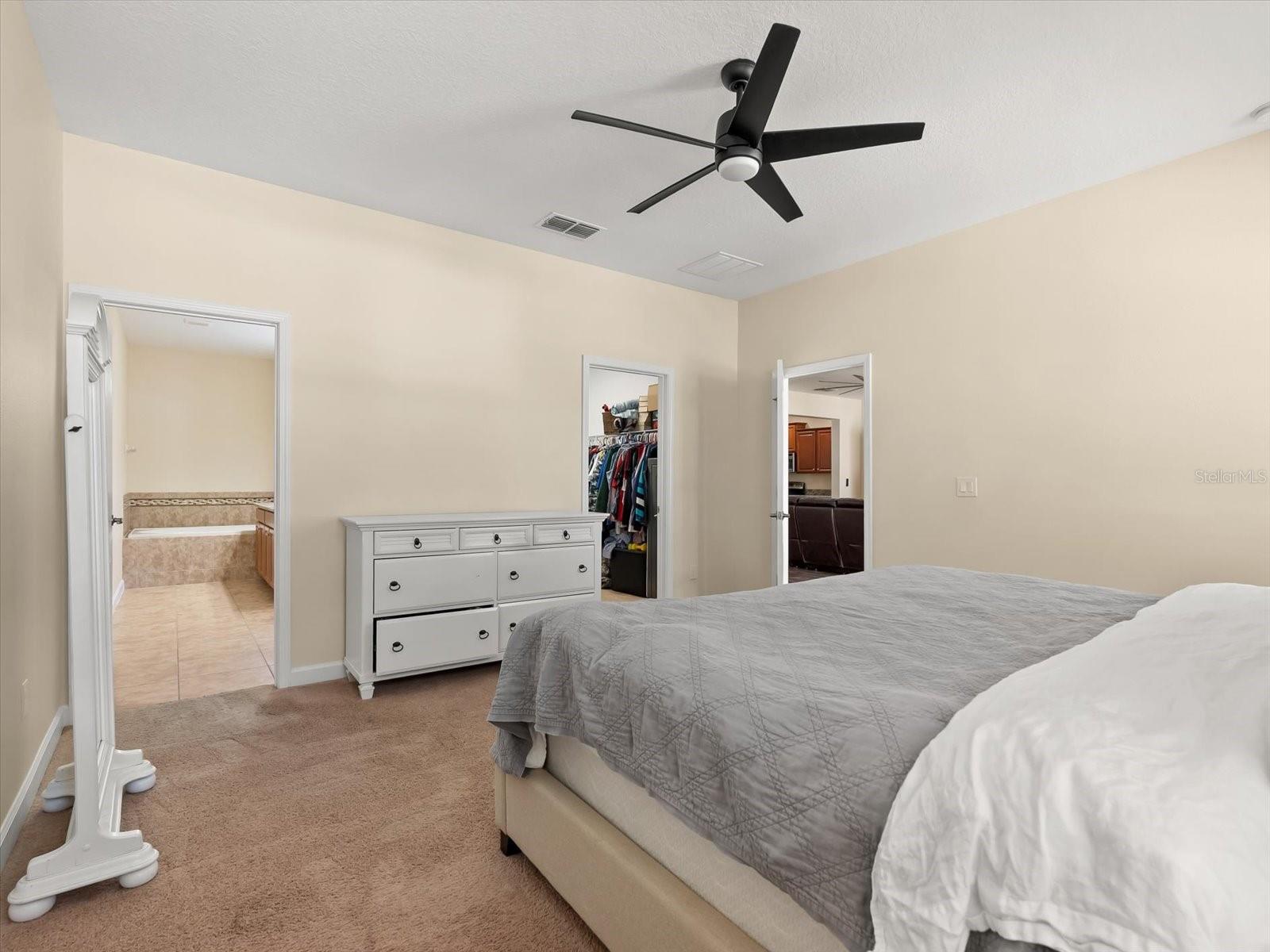 SIGNATURE LAKES PH 02 A B H I J - Residential