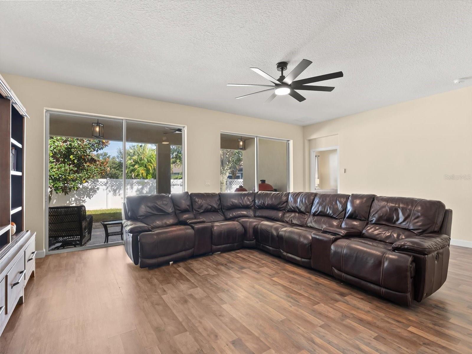 SIGNATURE LAKES PH 02 A B H I J - Residential