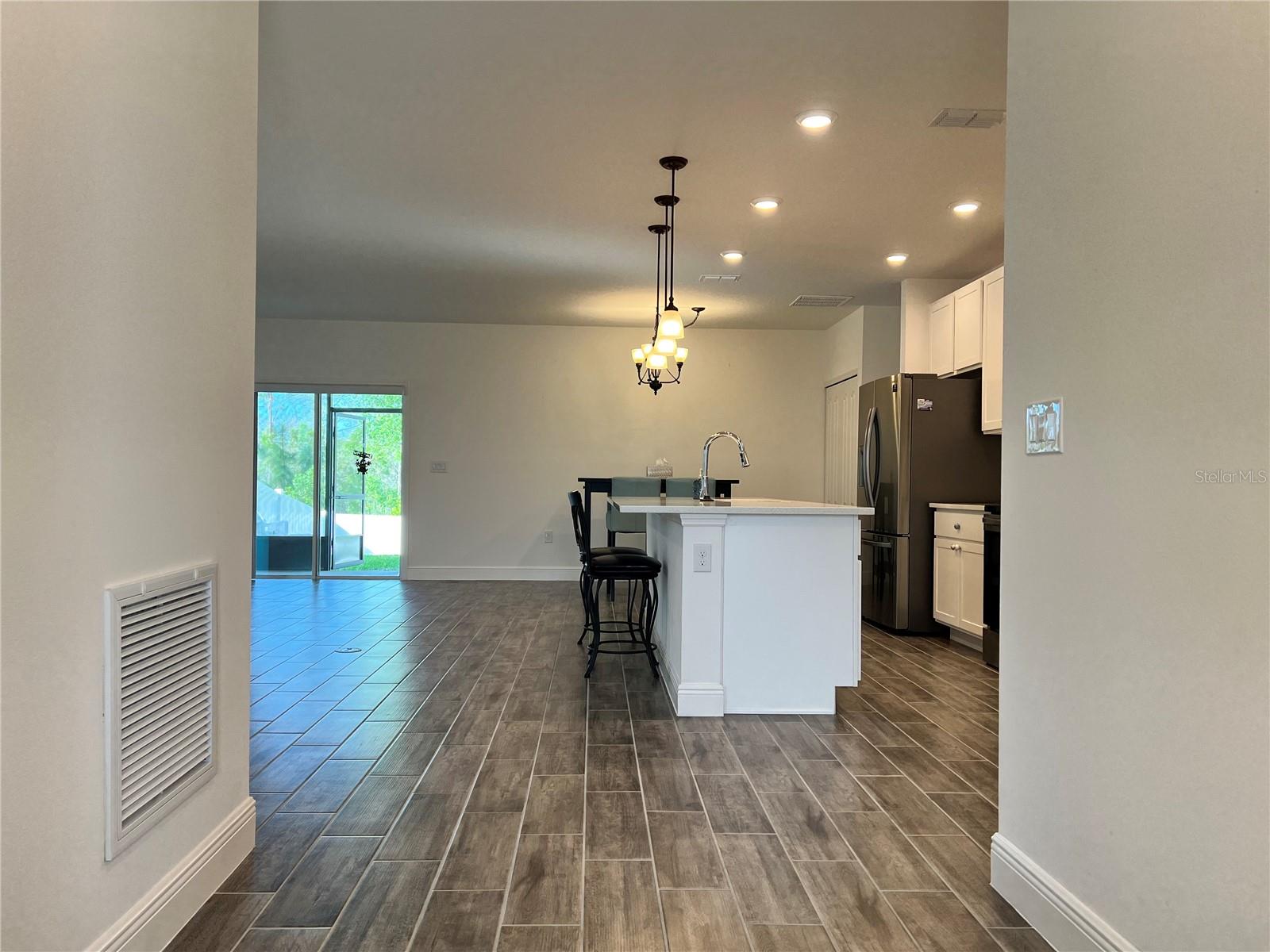 301 JACKSON LOOP