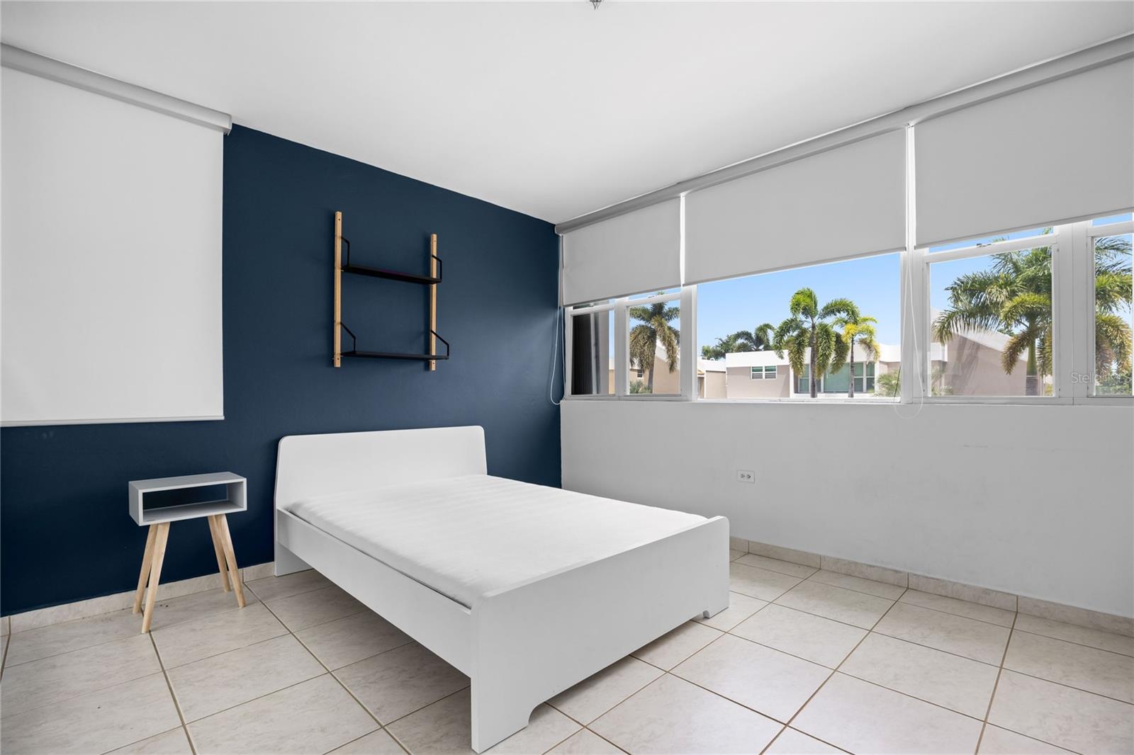 PASEO LAS OLAS - Residential