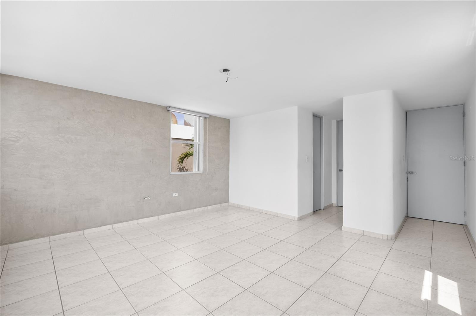 PASEO LAS OLAS - Residential