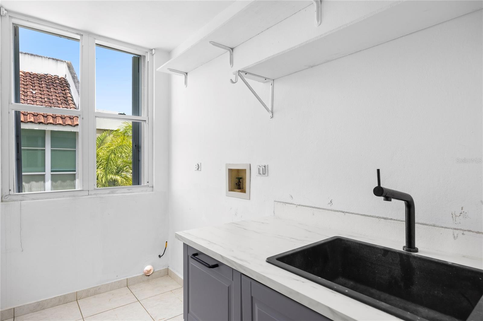 PASEO LAS OLAS - Residential