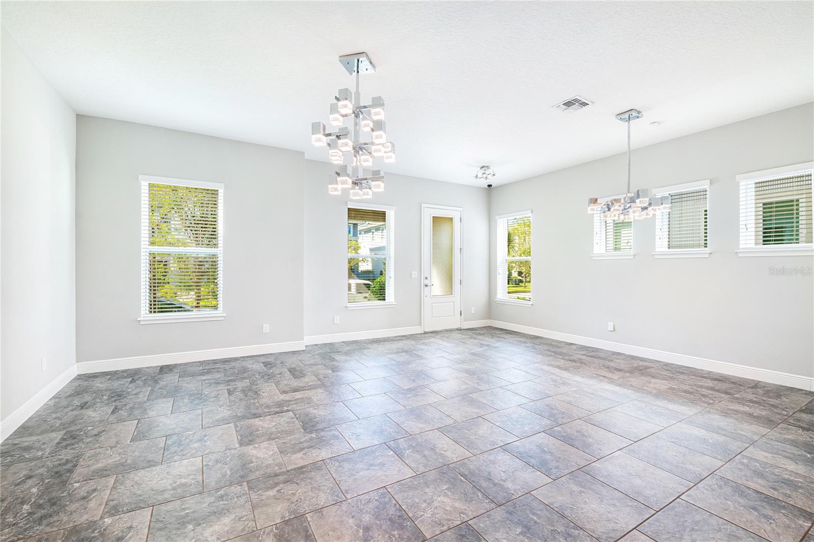 LAUREATE PARK - Residential Lease